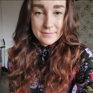 Oman elämän stara kipuhoitaja Jenni Koponen.